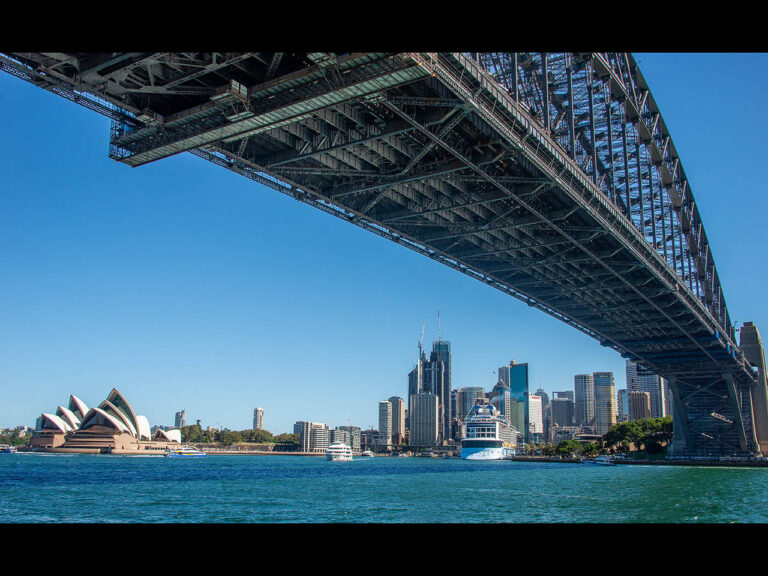 Commended -  Iconic Sydney by Vivienne Noonan