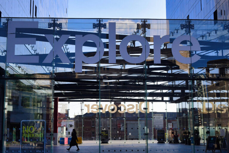 Commended - Contemporary glass structure by Simon Frederick