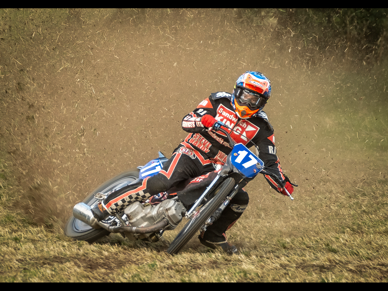 Highly Commended - Sit and slide by Alun Lambert