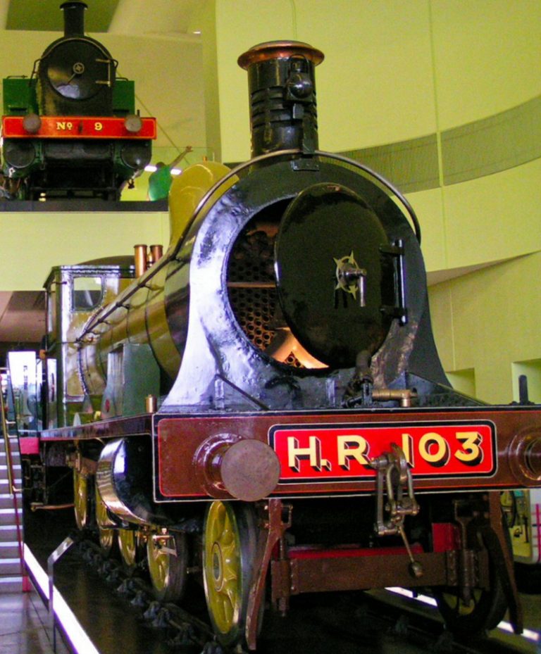 MINOLTA DIGITAL CAMERA