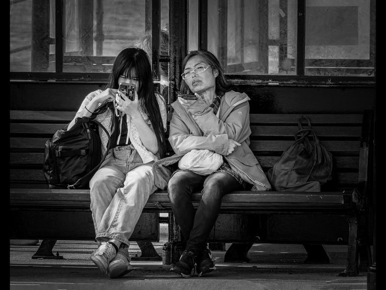 Commended - The phone call. by Alun Lambert CPAGB, BPE3