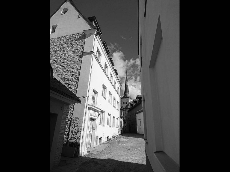 Commended - Tallinn Street by Howard Johnston